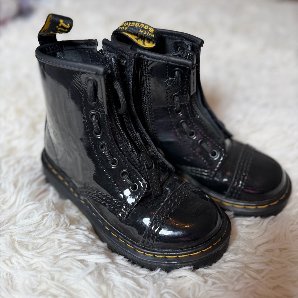 Dr.Marten Kids patent boots